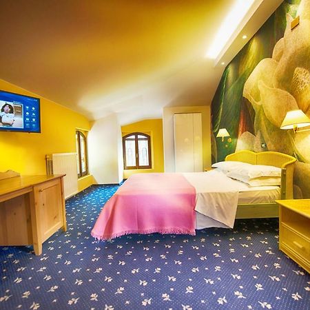 Hotel Parco Fola Albinea Екстериор снимка
